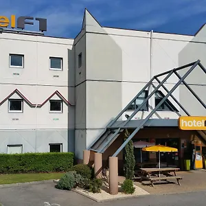 Hotelf1 Lyon Isle D'abeau Ouest St Exupery Saint-Quentin-Fallavier